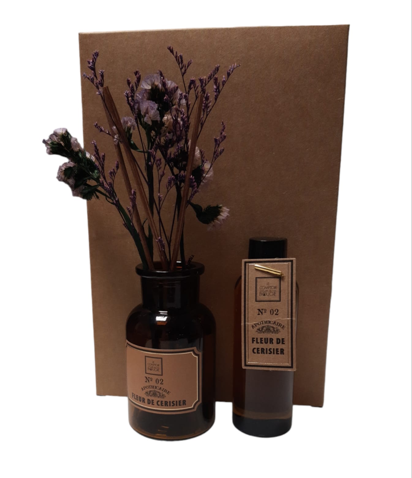 Diffusore di profumo con fiori secchi
